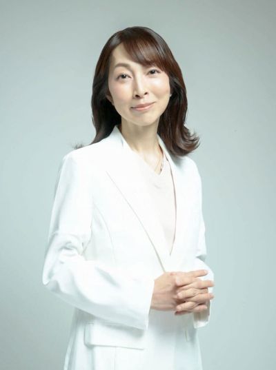 衞藤 明子院長